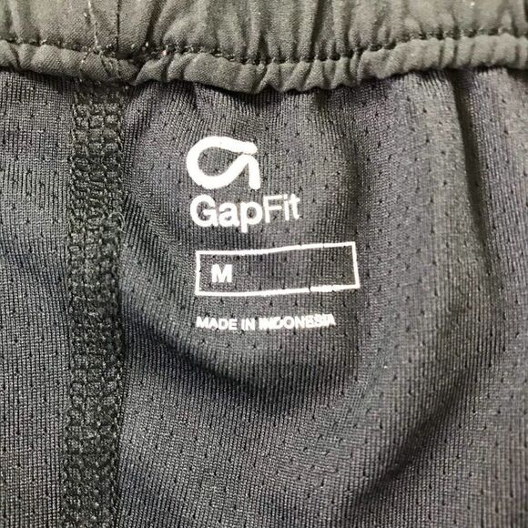 Gap Fit Black Track Short Piping Contrast Detail Medium - Picture 5 of 9